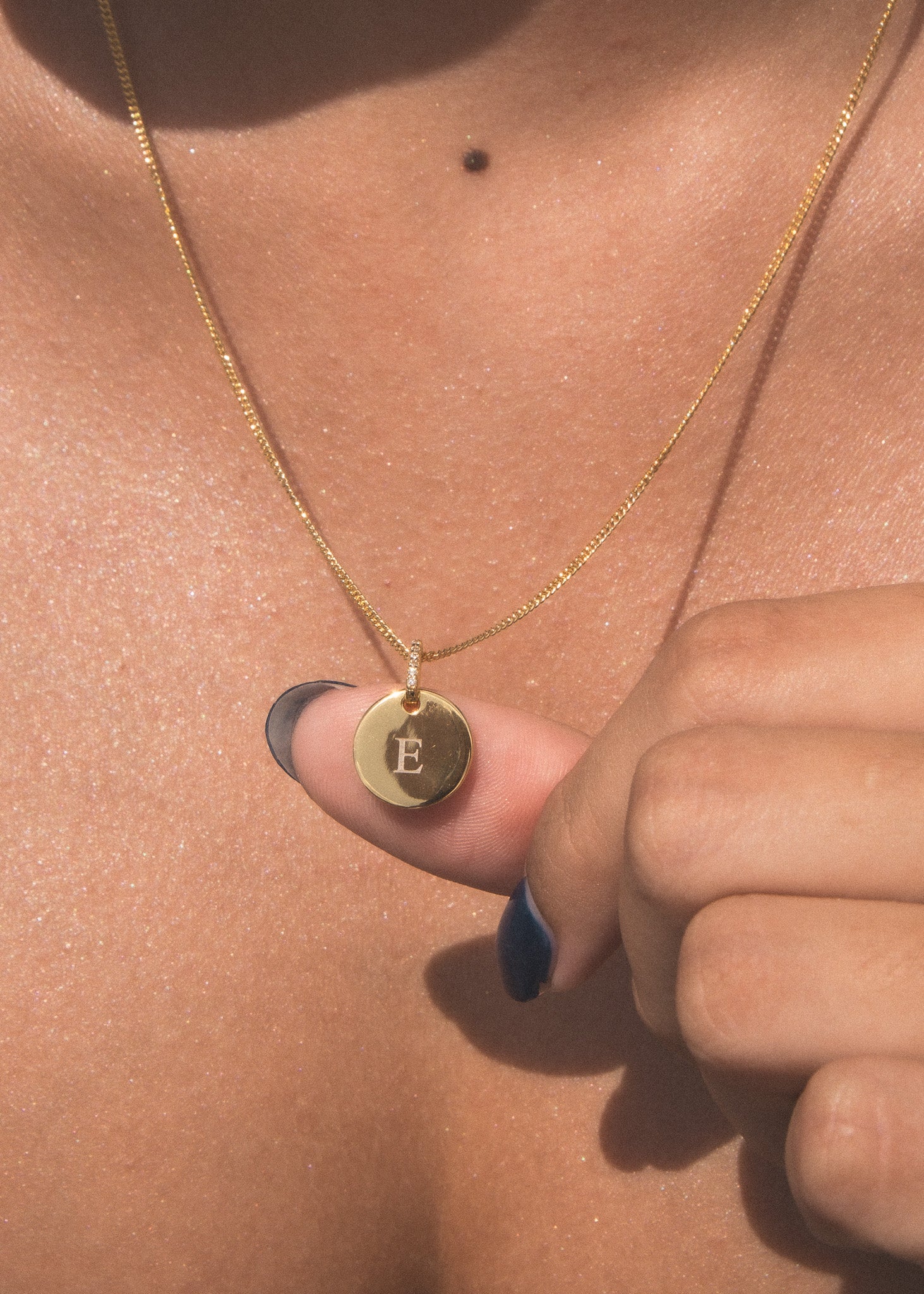 Disc Pendant Necklace